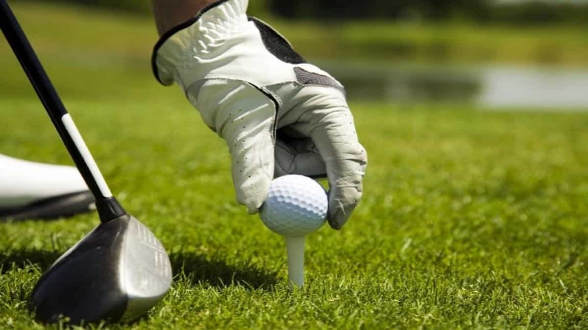 Best Hybrid Golf Club for a High Handicapper